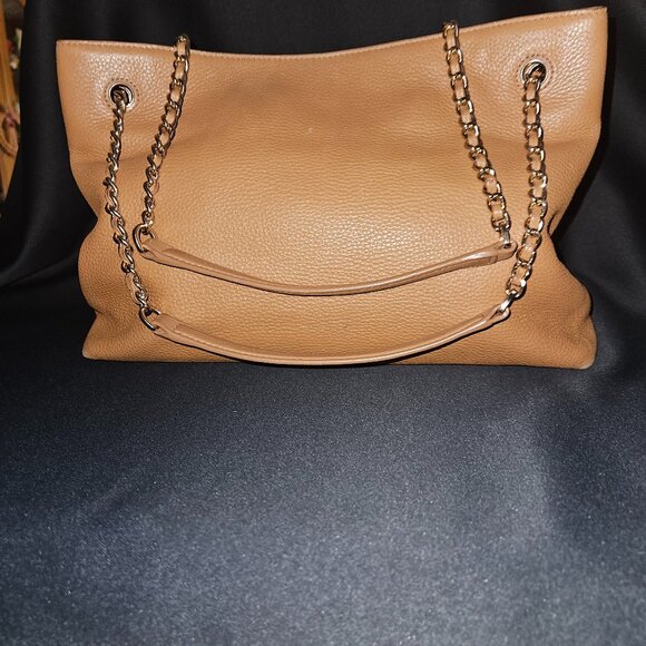 TORY BURCH Britten Tiramisu Leather Convertible Shoulder/Crossbody Bag - Picture 3 of 15